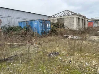 Ангар 540 кв.м, объект незавершенного строительства 80,6 кв.м и земельный участок 3728 кв.м в Ставропольском крае. Земельный участок кадастровый номер 26:29:091008:175 площадью 3728 кв.м, по адресу: Российская Федерация, Ставропольский край, р-н Предгорный, в границах МО Этокского сельсовета. Ангар…