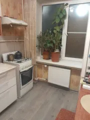 Квартира 31.7 кв.м Санкт-Петербург, расположенная по адресу: г. Санкт-Петербург, ул. Цимбалина, д. 56, литера Ж, кв. 8, кадастровый номер 78:12:0007128:1572. Квартира в хорошем жилом районе, с инфраструктурой, в жилом состоянии. Ознакомление по предварительной записи по телефону +79277153628…