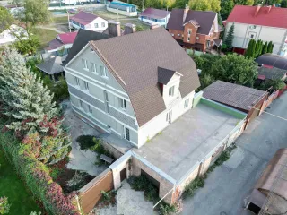 Земельный участок 1051,93 кв.м и недострой 430,3 кв.м, Самарская область. Земельный участок, площадь: 1051,93 кв. м (по результатам определения кадастровым инженером фактических границ земельного участка с кадастровым номером 63:01:0000000:11594 его площадь составила 1016 кв.м), категория земель…