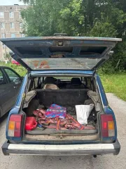 Ваз 2104, 2001 года, 72 лс, 50000 км автомобиль ВАЗ 21043, VIN: XTA21043010836844, 2001 г.в., 72 л.с. Не на ходу. Дно дырявое сгнило, задние тормоза полностью под замену, карбюратор требует ремонта, не держит холостой ход. Сцепление под замену, коробка не исправна, хрустит и вылетает первая…