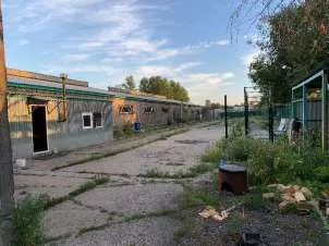 Земельный участок площадью 28000 м², Московская область, Клинский район, с/о Решоткинский, к/х Кошелевка, вблизи деревни Коноплино, кадастровый номер 50:03:0050180:211. Категория земель: сельскохозяйственного назначения. Разрешенное использование: для ведения крестьянского (фермерского) хозяйства…