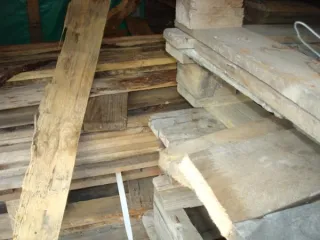 Пиломатериалы доски 1269 штук, прямое назначение. Номер ф-11/24/04 к-78 (78-010168-1). Имущество продается в том виде, в каком оно есть, и в случае продажи возврату или обмену не подлежит. За скрытые дефекты имущества продавец ответственности не несет.