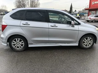 Honda Edix 2004 автомобиль марки Honda модель Edix 2004 г.в. VIN-номер BE11002193 автомобиль находится по адресу: г. Полысаево ул. Крупской 66. Возможность получения информации о качественных характеристиках имущества возможна по телефону: 8-951-591-26-54, а также по email: blajeevas93@gmail.com.