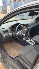 Opel Astra 2014 года выпуска. Модель: Opel Astra (A-H/NB). VIN: XWF0AHL69E0012730. Цвет кузова: черный. Объем двигателя: 1796 см³. Мощность: 103 кВт (140 л.с.). Экологический класс отсутствует. Тип транспортного средства: легковой седан. Оценить техническое состояние и комплектность можно при…