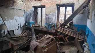 Дом 72.6 кв.м и земельный участок 850+/-10 кв.м, Алтайский край Остатки дома, кад.№ 22:60:050201:1273, местоположение: Алтайский край, р-н. Шипуновский, с. Родино, ул. Мамонтовская, д. 16, кв. 2, площадь: 72.6 кв.м. и земельный участок, кадастровый номер 22:60:050201:192, местоположение: Алтайский…