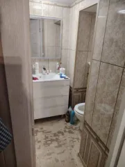 Доля в квартире 36 кв.м Приморский край 1/3 доли в праве общей долевой собственности на жилое помещение, кадастровый номер 25:10:050002:5099, адрес Приморский край, Надеждинский район, поселок Раздольное, улица Лазо, дом 331, квартира 4, площадь 36 кв.м.