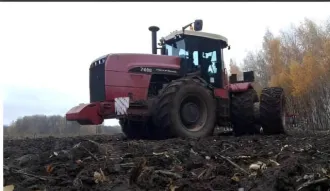 Трактор сельскохозяйственный колесный тип 2000 4WD вариант RSM 2400, 2021 года.