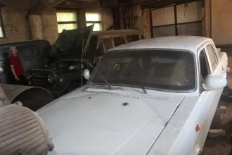 ГАЗ 3102 2003 автомобиль ГАЗ-3102, легковой, 2003 года выпуска. VIN: ХТН310200441199298 модель, № двигателя: 40620D – не установлено шасси (рама) № отсутствует, кузов (кабина, прицеп) №: 31020040136236 цвет кузова (кабины, прицепа): белый мощность двигателя: 130,5 рабочий объем двигателя, куб, см…