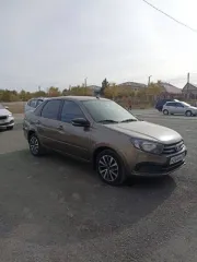 Lada Granta, 2024 года, 106 л.с., 133330 км. Автомобиль легковой, марка: Lada, модель: Granta, VIN: XTA219070R1054978, гос. рег. номер: М264МВ702, год изготовления: 2024.