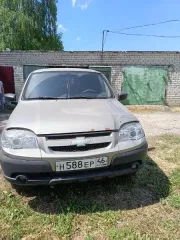 Chevrolet Niva 212300-55 2013 легковой автомобиль: регистрационный знак Н588ЕР46, идентификационный номер (VIN) X9L212300Е0499872, марка шевроле нива (Chevrolet Niva 212300-55), тип легковой (прочие легковые), год выпуска 2013, цвет серо-коричневый металлик, мощность двигателя 79,54 л/с. Пробег…