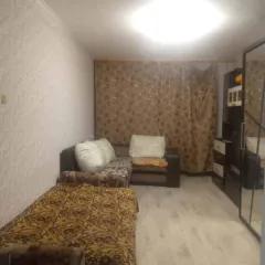 Двухкомнатная квартира 43 м2 в Оренбургской области, город Орск, улица Комарова, дом 42А, квартира 55. Назначение – жилое, общая площадь 43 м². Кадастровый номер: 56:43:0109009:3115.