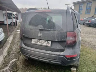 Skoda Yeti, 2014 года, 105 лс, 147426 км, АКПП, Автомобиль SKODA YETI, 2014 г.в., VIN XW8JF45LXEH700649, цвет черный, ГРЗ Н689АХ126RUS, в неудовлетворительном состоянии, имущество обременено залогом АО «ТБанк».