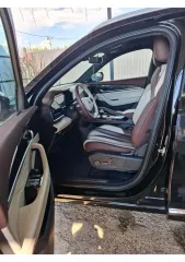 Geely Monjaro 2024, VIN LB37852D0RS052174. Автомобиль находится по адресу: Республика Коми, г. Усинск, ул. Комсомольская, д.3. Контактная информация: AU.KhomyakovDV@yandex.ru, телефон +79281276061.