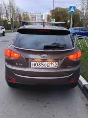 Hyundai ix35 2014, 150 лс, 154644 км, полный привод, VIN TMAJU81ECFJ706450, цвет коричневый.