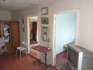 1/4 доля в праве собственности на квартиру, общей площадью 63,9 кв.м., расположенная по адресу: Рязанская область, г. Сасово, ул. Ново-Елатомская, д.45б, кв.6