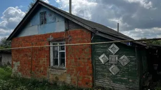 Жилой дом и земельный участок. Назначение: жилое, этаж 1, год постройки – 1970, общая площадь – 54,6 кв.м. Фундамент – столбчатый деревянный, материал наружных стен – деревянные, перегородки – деревянные, перекрытия – деревянные, кровля – шифер, полы – дощатые. Общая площадь: 54.6. Количество…