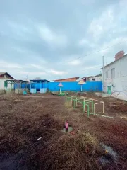 Имущественный комплекс по адресу: Волгоградская область, г. Михайловка, ул. Народная, дом 39 в составе: нежилое здание общей площадью 219,0 кв.м с кадастровым номером 34:37:010267:294, нежилое здание общей площадью 25,9 кв.м с кадастровым номером 34:37:010267:295, изгородь, уборная, земельный…
