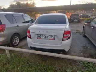 Lada Granta 2023 года, 89.7 л.с., пробег 111111 км. VIN: XTA219040P0925438, гос. номер: М544КК774.