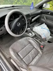 Volkswagen passat, 2001 автомобиль марки «Фольксваген пассат» («volkswagen passat»), государственный регистрационный знак фактически отсутствует, белого цвета, 2001 года выпуска vin: wvwpd63b92p073753. Ключ, стс, птс в наличии. Коррозия металла в области колесных арок, порогов, понизу дверей, на…