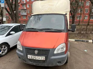 Грузовой автомобиль, ГАЗель 172411 (Грузовой фургон) 2011 года, VIN: Z74172411B0006756, госномер: У825СУ71, объем двигателя 2890 см³, мощность 78.6 кВт/106.8 л.с., цвет кузова оранжевый.