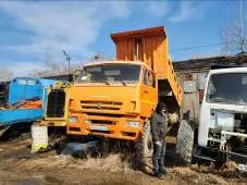 Движимое имущество автомобили и специализированная техника в Усолье-Сибирском Иркутской области. Экскаватор гусеничный Hyundai R300LC-9SH, заводской номер HHKHZ808HE0000184, 2014 год, госномер 58 УНЕ 9250 (63 СВ 9368). Полуприцеп автомобильный НЕФАЗ 9334-10, VIN X1F9334P0E0017148, 2014 год…
