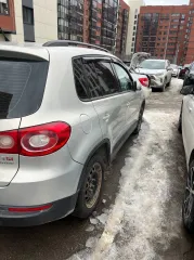 Volkswagen Tiguan 2011 Volkswagen Tiguan, 2011 года выпуска, VIN: XW8ZZZ5NZBG107696. На имущество зарегистрировано ограничение (обременение) права: находится в залоге у АО «Авто Финанс Банк». Запрет на регистрационные действия Документ: 268084253/5961 от 16.12.2020, Сагитуллина Ирина Сергеевна…
