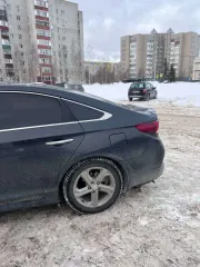 HYUNDAI SONATA 2018 Automobile: brand HYUNDAI, model SONATA, identification number – XWEE341CBJ0001173; type of vehicle – passenger car; year of manufacture – 2018; body number – XWEE341CBJ0001173; body color – gray; engine power, hp (kW) – 149.56 (110). Located in pledge with JSC "ALFA-BANK"…