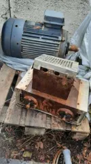 Экструдер из линии по производству экструзионного материала TYPSP-70/90, 2013 года выпуска, в технически неисправном состоянии 380000 руб. Вырубной штамп (штанцформа) С/Н 15А-1066, 2014 года выпуска, в технически неисправном состоянии 130000 руб. Пресс-форма (яйцо), 2014 года выпуска, в технически…