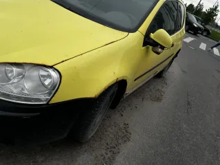 Volkswagen Golf 2005, легковой автомобиль марки VOLKSWAGEN, модель Golf, год выпуска 2005, кузов № WVWZZZ1KZ5W173379, идентификационный номер (VIN) WVWZZZ1KZ5W173379. Ознакомление по месту нахождения в Санкт-Петербурге по предварительной записи по тел. +7 993 600-89-65.