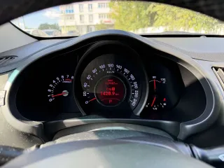 Kia SLS (Sportage, SL, SLS), 2013, VIN: XWEPC811DD0038856, в залоге у ООО МФК «ПСБ Финанс».