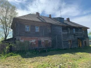 Нежилое здание 172,8 кв.м, земельный участок 2122 кв.м, Ярославская обл., г. Тутаев. Нежилое здание, общей площадью 172,8 кв. м, кадастровый номер: 76:21:020220:3, с земельным участком, общей площадью 2122 кв. м, кадастровый номер 76:21:020214:27, расположенные по адресу: Ярославская область, г…