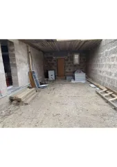 Дом 133,7 кв.м и земельный участок 1200 кв.м Абакан жилой дом, 133,7 м² кад. № 19:01:160105:1158, земельный участок 1 200 м² кад. № 19:01:160105:624, расположенные по адресу: РОССИЯ, Республика Хакасия, Абакан, Домостроительная ул, д.12а
