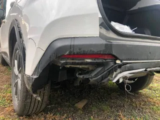 Omoda C5 2024 года выпуска, VIN LVVDB21BXRD106376, госномер Т583УК193. Автомобиль после аварии.