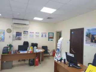 Нежилое здание, производственное под офисно-торговый дом, площадь 2070,7 кв.м, кад.№16:50:060201:133, г. Казань, ул. Родины, зд. 43, и 
Земельный участок площадью 5623 кв.м , кад. N 16:50:060201:633, г. Казань, ул. Родины, зд. 43