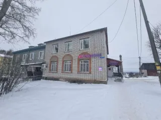 Помещение нежилое, площадь 197,6 кв. м, кад. № 11:01:5901010:829, адрес: Республика Коми, Прилузский район, с. Объячево, ул. Центральная, д. 7а.