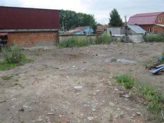мебельная мастерская с земельным участком по адресу:  г. Саранск,                                  ул. Институтская, д. 13; Краткая характеристика здания:  Площадь здания всего – 527,5 кв.м, в том числе: мебельная мастерская (литер А): год постройки – 1958,площадь –               264,3 кв.м…
