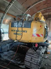 Гусеничный экскаватор KOBELCO E135SR-1ES 2008 года выпуска, заводской номер YY04-10316, гос. номер 3663АР28, техническое состояние: бывшее в эксплуатации ТС, на послегарантийном периоде эксплуатации, ТС не находу и требует ремонта, имеются следы коррозии кузова, повреждение кабины, салона и ЛКП…