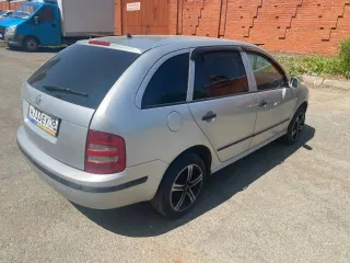 Skoda Fabia, 2003 года, 68 лс, 150000 км, легковой автомобиль ШКОДА ФАБИЯ (Skoda Fabia), VIN TMBHB46Y233692198, 2003 года выпуска, регистрационный знак Н733ЕУ18, автомобиль условно пригодный для условия работы, не работает рулевая рейка, имеются коррозии металла.