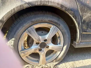 Lada Priora, 2012, 98 лс, 268000 км. Легковой автомобиль, марка: ВАЗ, модель: 21703, VIN: XTA217030D0405161, г/н: В226ТО18. Хранение: г. Ижевск ул. Воткинское Шоссе 17. Автомобиль 2012 года выпуска, ПТС, СТС в наличии. По ПТС один хозяин. Пробег 268000. Кондиционер. Магнитола системы Bluetooth…