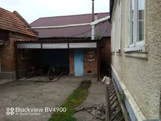 Жилое здание 78.2 кв.м и земельный участок КБР: Здание, назначение: жилое, c кадастровым номером 07:06:1800041:194, общей площадью 78,2 кв.м., местоположение: КБР, г. Терек, ул. Гагарина, дом 51; Земельный участок, виды разрешенного использования объекта недвижимости: под индивидуальную жилую…