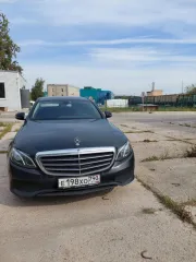 Mercedes-Benz E220D 4MATIC 2019 черный, идентификационный номер (VIN): WDD2130051A707502, год изготовления: 2019, госномер Е198ХО790, находится в залоге у АО "ТБанк".
