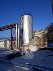 Емкость для водонапорной башни, сталь, 50 куб. м, Амурская область, Октябрьский округ, с. Екатеринославка. Материал: сталь, объем 50 куб.м., диаметр 3,2 м., высота 8 м, балансовая стоимость 436195,39 рублей.