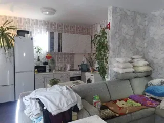 Квартира, площадь 35.8 кв.м., назначение: Жилое, этаж: 4, адрес: Россия, Иркутская область, г Иркутск, ул Верхняя Набережная, дом 167/10, квартира 19, кадастровый номер: 38:36:000023:4312 Находится в долевой собственности, размер доли: 1/6