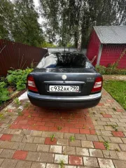 Skoda Octavia 2007 г.в., госномер С932АК790, VIN TMBDC41U988854631. Двигатель: номер 675982, мощность 75 л.с. (55.2 кВт), объем 1390 см³. Цвет темно-серый. Масса снаряженная 1209 кг, полная 1750 кг.
