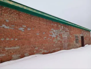 Нежилое здание, 204.6 кв. м, назначение: Нежилое, количество этажей: 1, адрес (местонахождение): Российская Федерация, Оренбургская область, муниципальный район Беляевский, сельское поселение Белогорский сельсовет, село Алабайтал, улица Советская, дом 24, кадастровый (условный) номер…