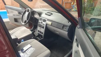 LADA PRIORA 21703 2007 Легковой автомобиль марки: ВАЗ модели: 21703 LADA PRIORA, год выпуска: 2007 г., идентификационный номер (VIN): XTA21703070020926 Ознакомление с предметом торгов, а также документами на него и иными сведениями в рабочие дни, предварительно записавшись у Организатора торгов по…