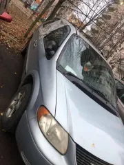 Легковой автомобиль Chrysler Town & Country 2001 года, цвет светло-голубой. VIN: 2C8GP44G71R184674, ПТС: 77 ТС 256000, госномер С502СХ199. Произведен в Канаде. Двигатель бензиновый, модель не указана, объем 3301 см³, мощность 182 л. с. (134 кВт). Максимальная масса 2530 кг, масса без нагрузки 1950…