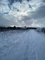 Земельный участок, площадью 1512 +/- 14 кв.м, с кадастровым номером: 66:16:2601014:182 
Расположенный по адресу: Свердловская область, Нижнесергинский район, г. Михайловск, ул. Песочная, д. 19