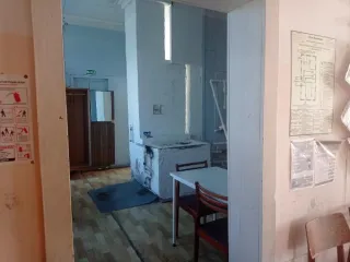 Здание ФАП 91,8 кв.м, земельный участок 1379 кв.м, регион: Пермский край. Назначение: нежилое, количество этажей: 1, в том числе подземных 0, стены – деревянные, площадью 91,8 кв.м. Кадастровый номер 81:05:1060001:389; категория земель: земли населенных пунктов, вид разрешенного использования: ФАП…