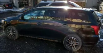 Транспортное средство Марка и или  модель: TOYOTA COROLLA FIELDER Год выпуска ТС: 2006 Номер кузова  кабины : ZRE142 9000492 Номер двигателя: 0003725 Цвет кузова  кабины : Черный  Рабочий объем  см : 1505 Мощность  кВт/л.с. : 136 л.с. Тип транспортного средства: Легковые автомобили прочие…